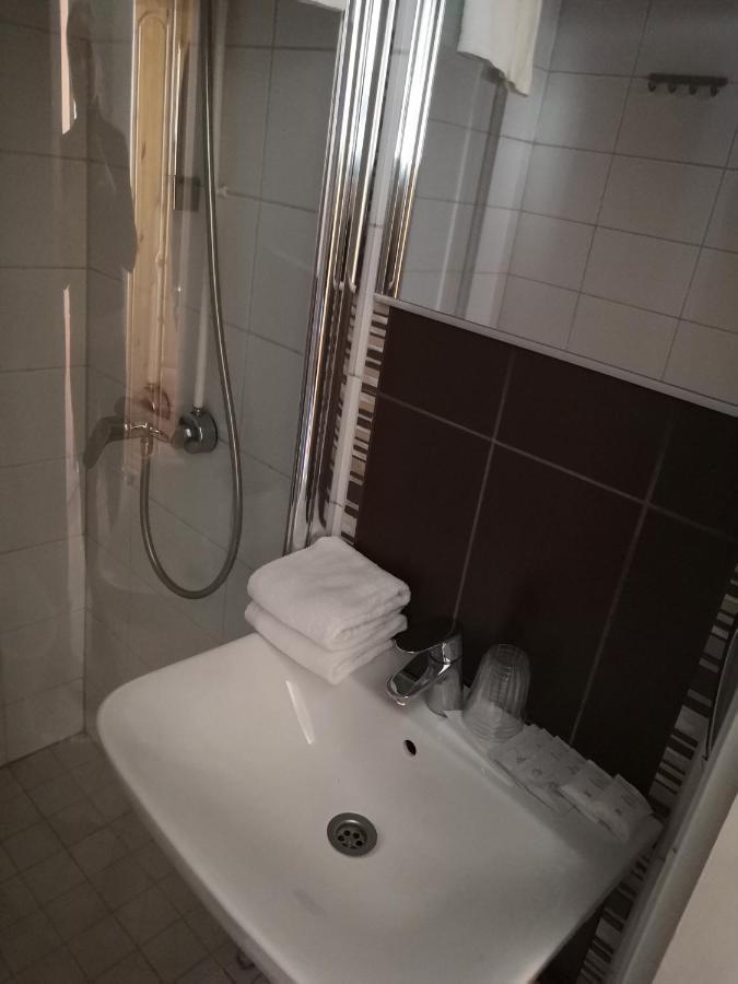 Tammisaaren Kaupunginhotelli Raseborg Εξωτερικό φωτογραφία