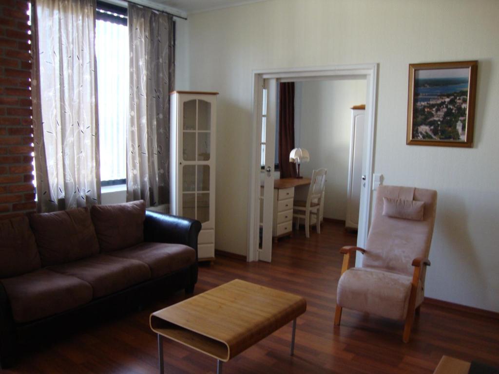 Tammisaaren Kaupunginhotelli Raseborg Δωμάτιο φωτογραφία
